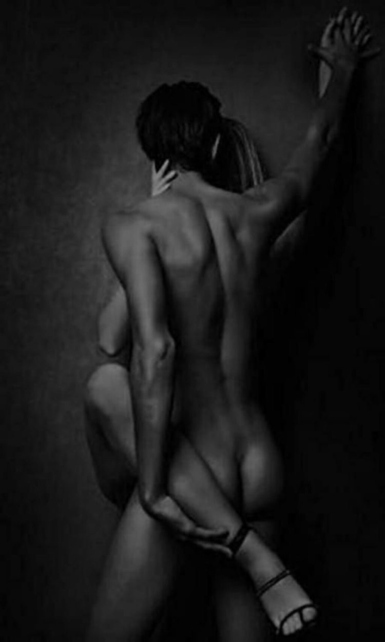 Красивые страстные позы