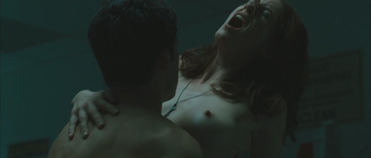 Голая Лорен Эшли Картер