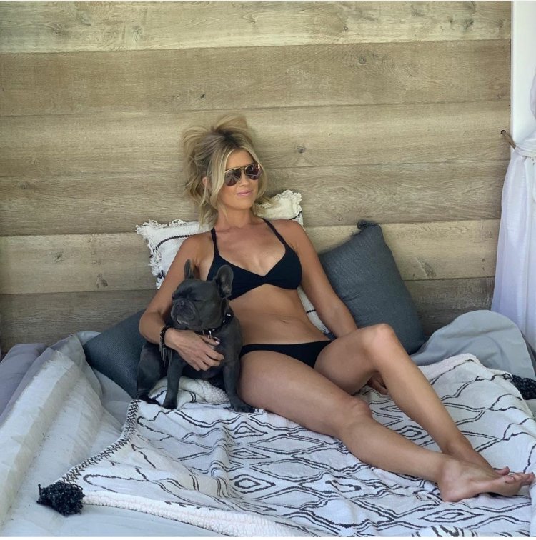 Ножки телеведущих Татьяна Веденеева