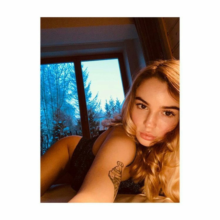 Марьяна Роуз слив