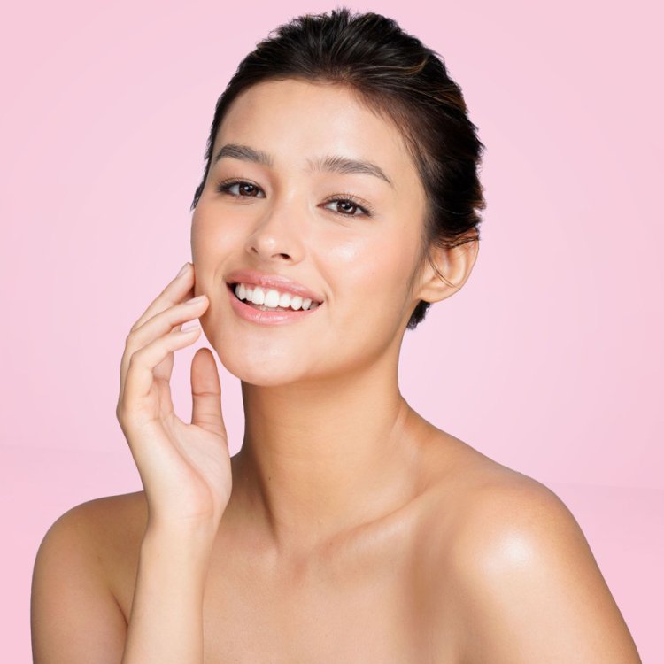 Лиза Соберано в Нижнем белье