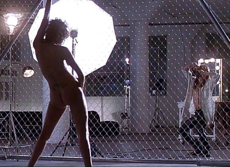 Анджелина Джоли Джиа голая