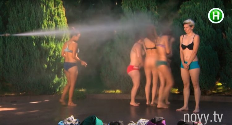 Пацанки сейчас как живут фото в купальнике