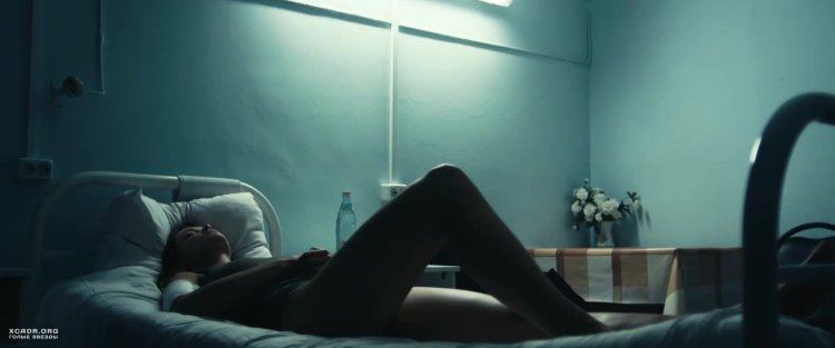 Паулина Андреева голая в сериале метод