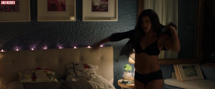 Джина Родригес порнозвезда