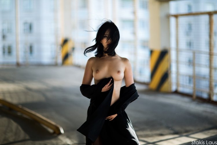 Лада БРИК голые сиськи