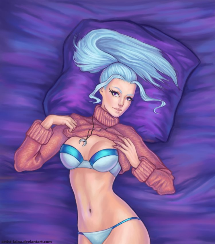 Голая Луна из доты