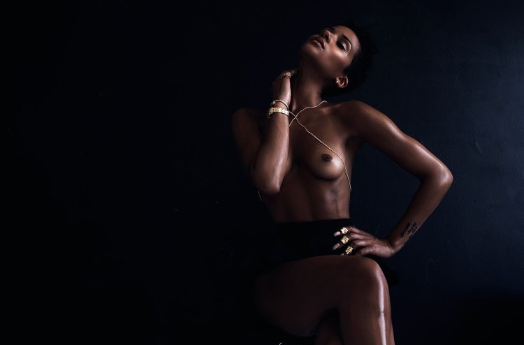 Порнофото Катя Элис Генри