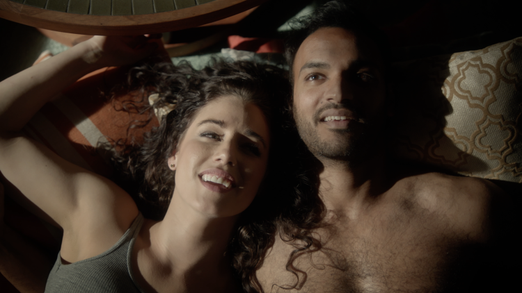 Джейд Тейлор и Арджун Гупта