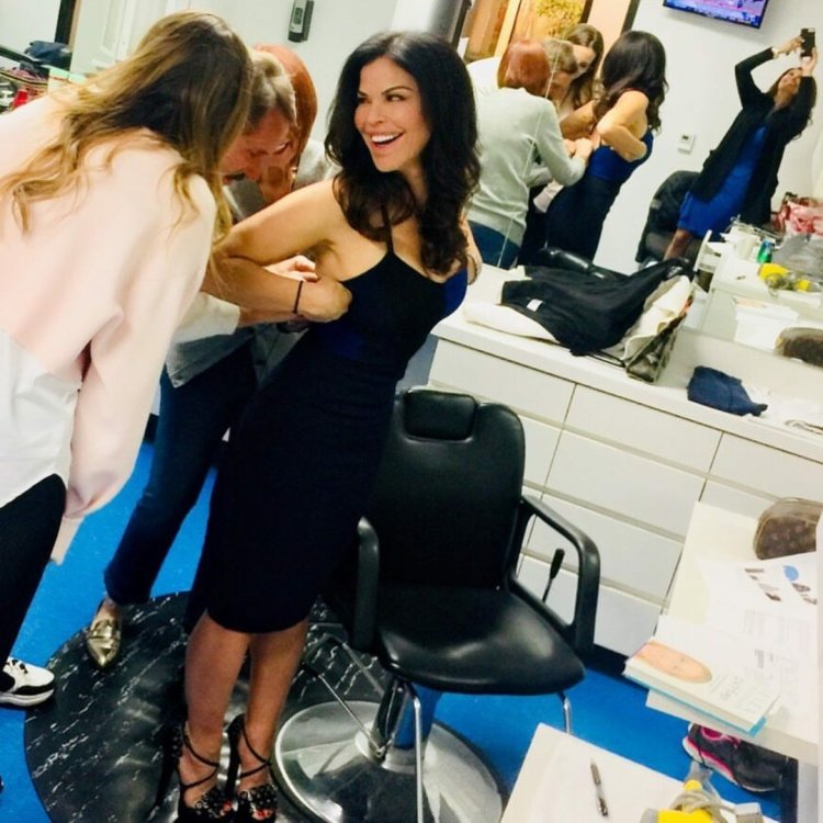 Лорен Санчес Legs