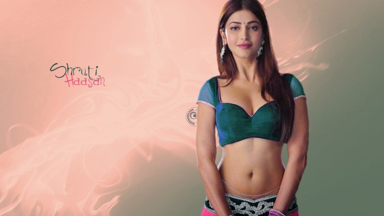 Шрути Хасан в Нижнем белье