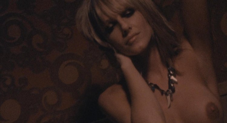 Алла Годдесс модель naked