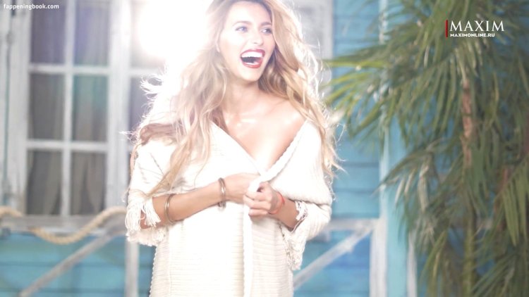 Регина Тодоренко Максим