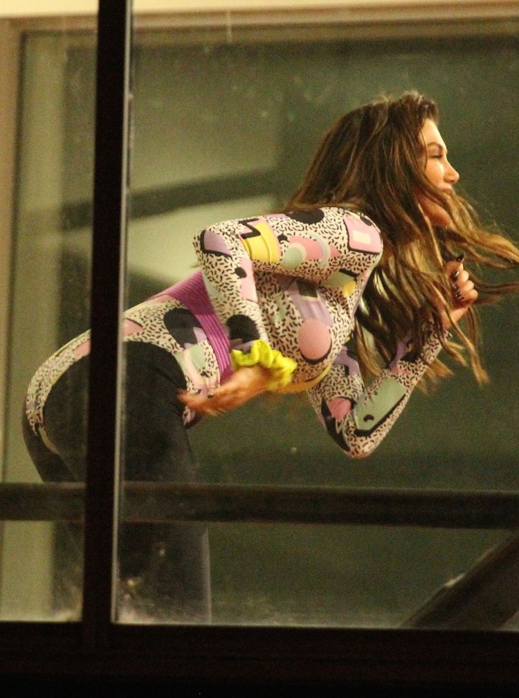 Дельта Гудрем в купальнике