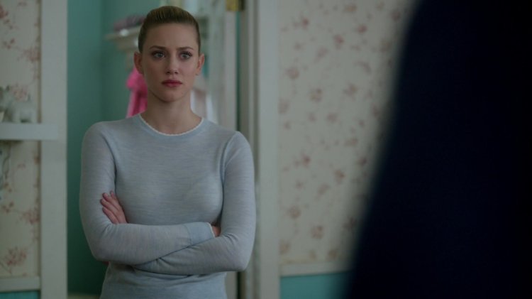 Бетти Купер ножки