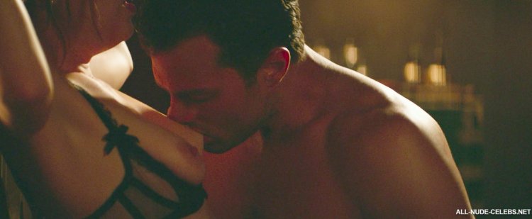 Дакота Джонсон постельные сцены