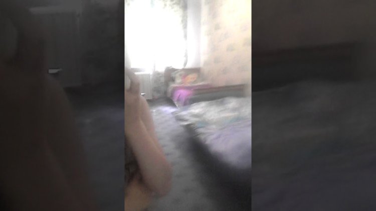 Снятое на мобильник домашнее