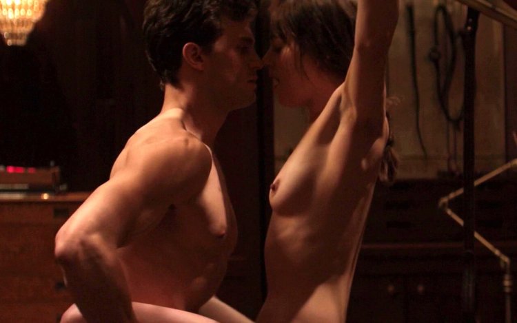 50 Оттенков серого Дакота Джонсон сцены