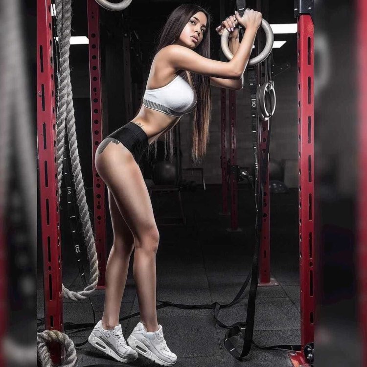 Карина Карделиан слив