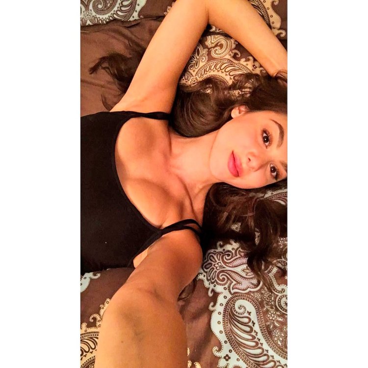 Кира Косарин оголенная