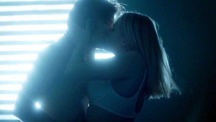 Оливия тейлор дадли