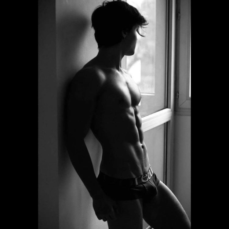 Enzo Carini член