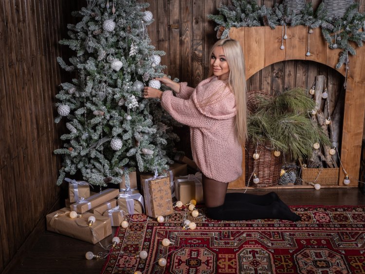 Анна Костенко Москва