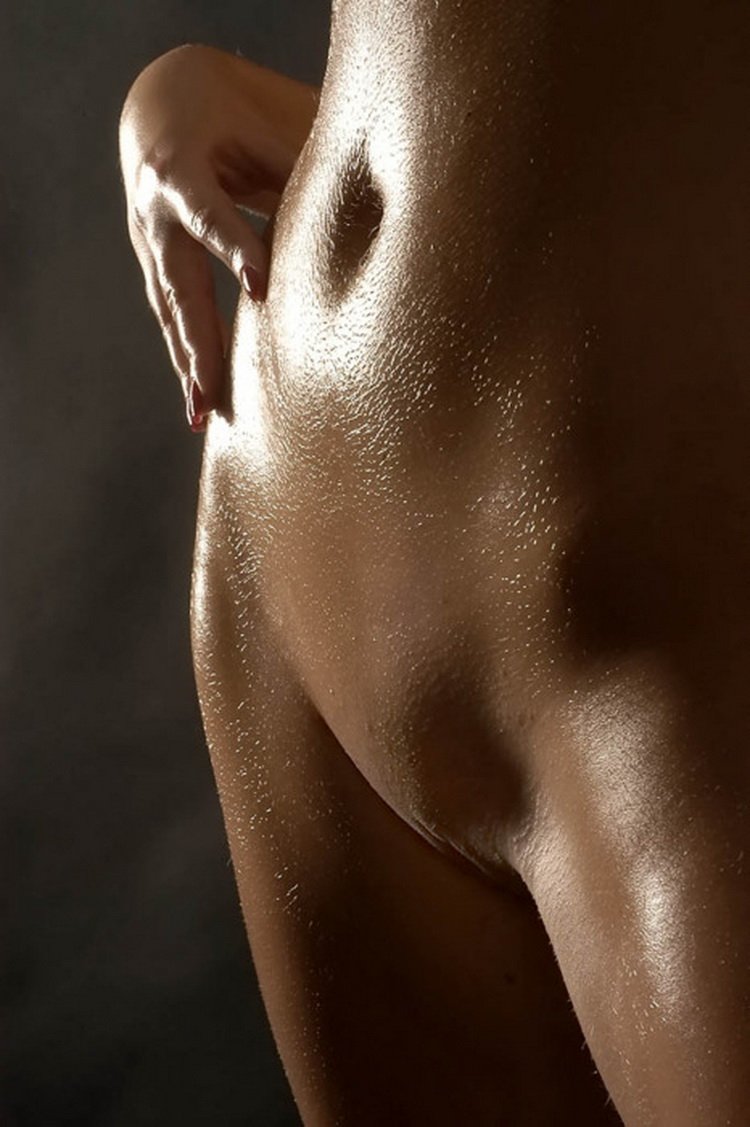 Красивые изгибы женского тела