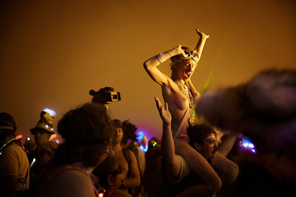 фестивали с голыми девками фото 27