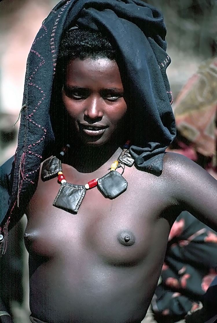 Голое племя (70 фото) - Порно фото голых девушек
