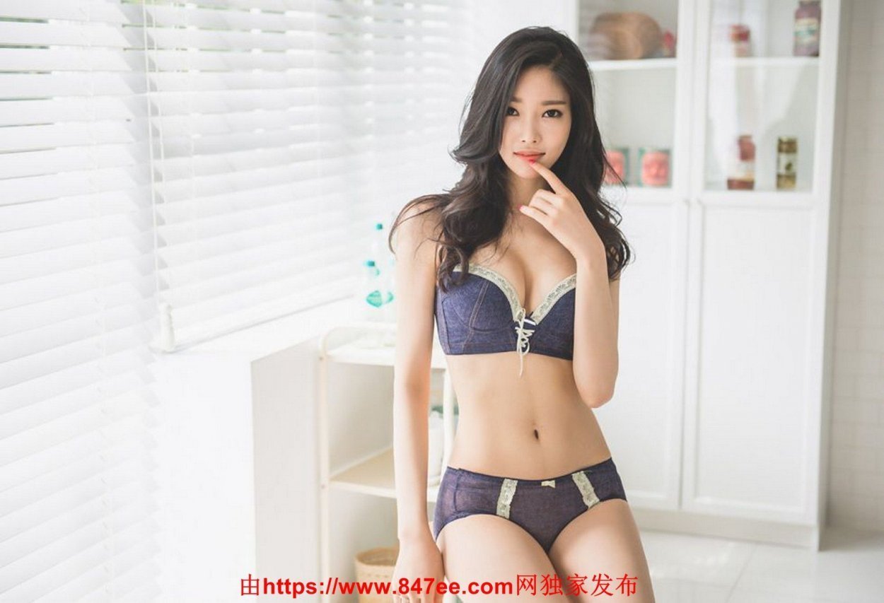Hot asian girl lingerie