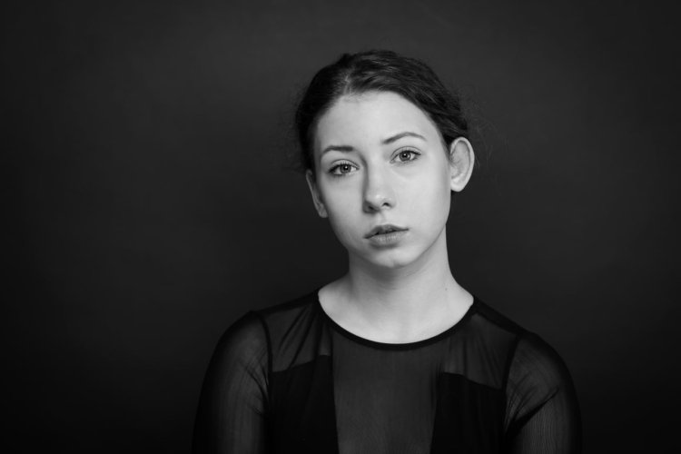 Габриэль Эпштейн (Gabrielle Epstein)