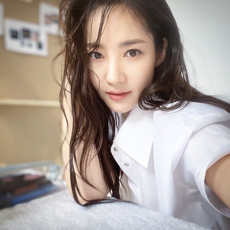 박민영 ( пак мин ён)