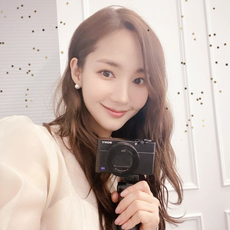 Актриса Park min young