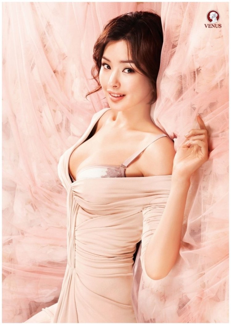 Ли Хани корейская актриса