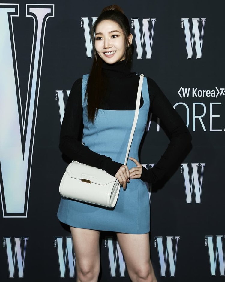 Пак мин-ён на премии 2020