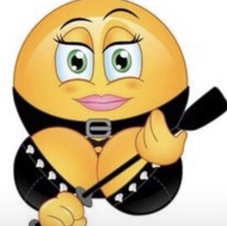 Плюющийся смайлик