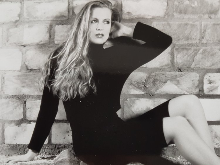 Певица лиан Росс