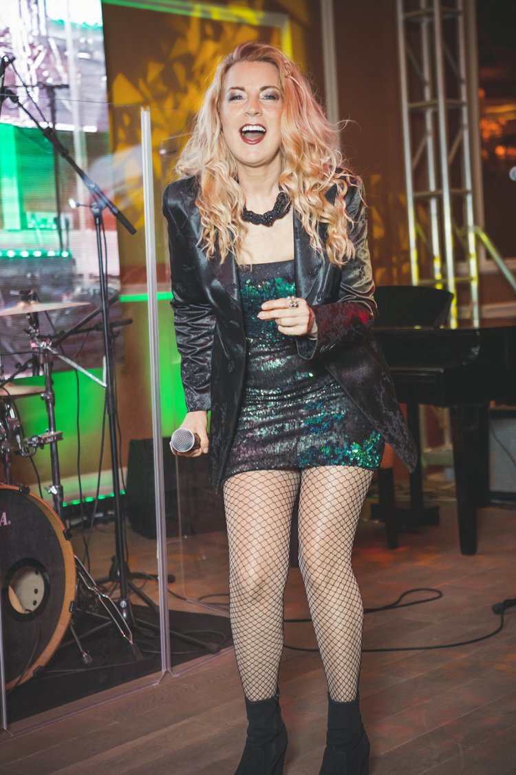 Lian Ross за кадром