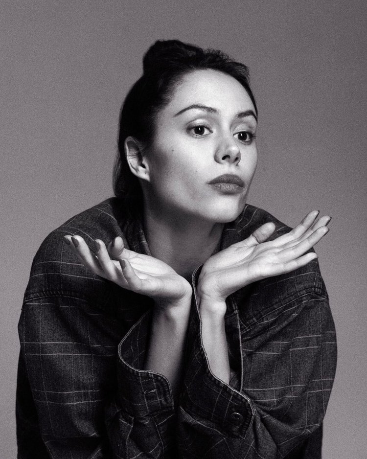 Диана Моралес слив