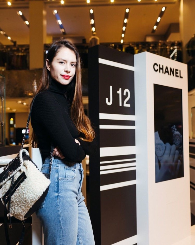 Диана Пожарская feet