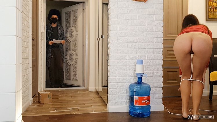 Принудительная Нагота девушки