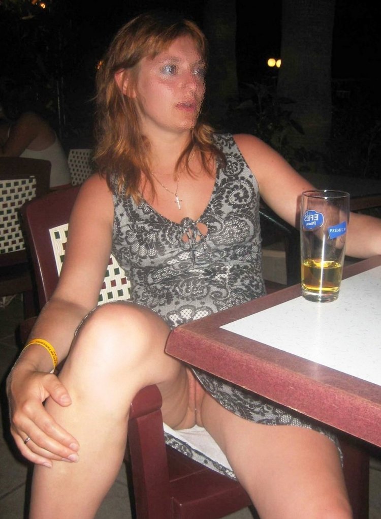 Без Нижнего белья случайные снимки