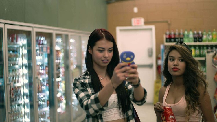 Эмбер Дэвис