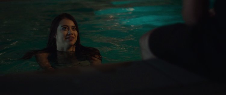 Эмбер Мидфандер бикини