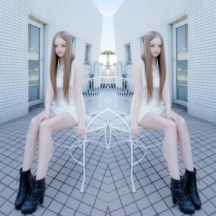 Дакота Роуз Остренга в купальнике