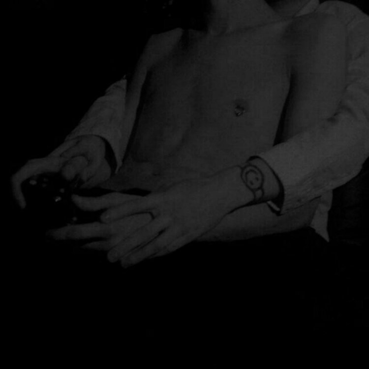 Антон Шастун машина