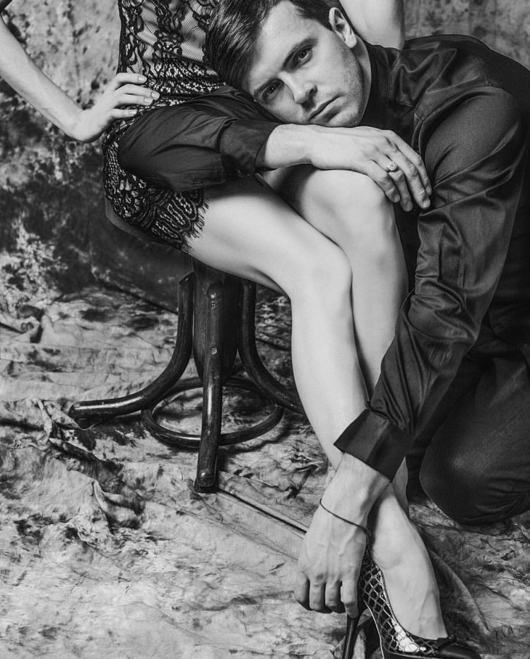 Антон Шастун селфхарм арты