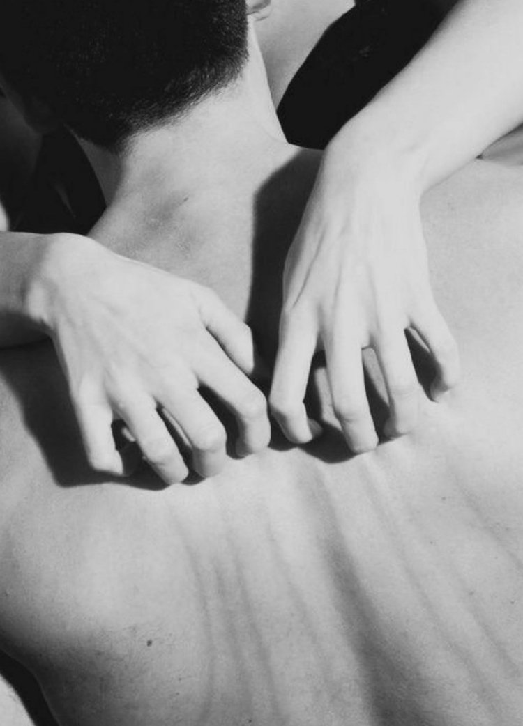 Страсть черно белое