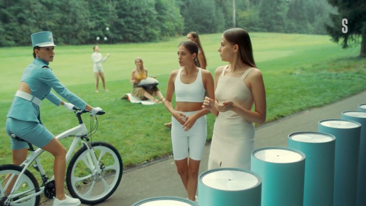 Красавица засветила